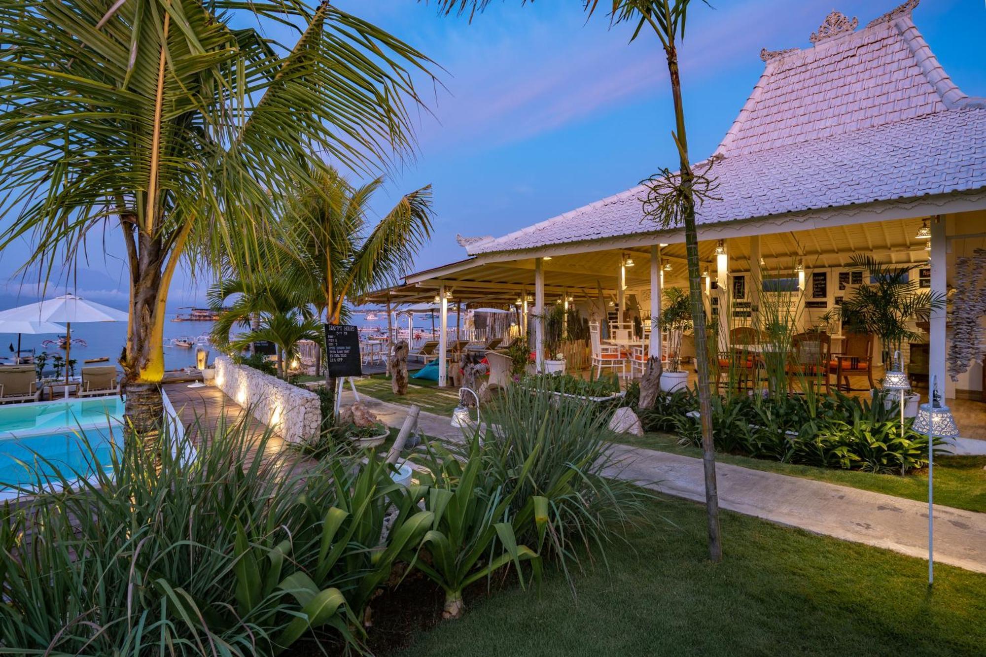 Paus Putih Hotel นูซาเลมโบงัน ภายนอก รูปภาพ