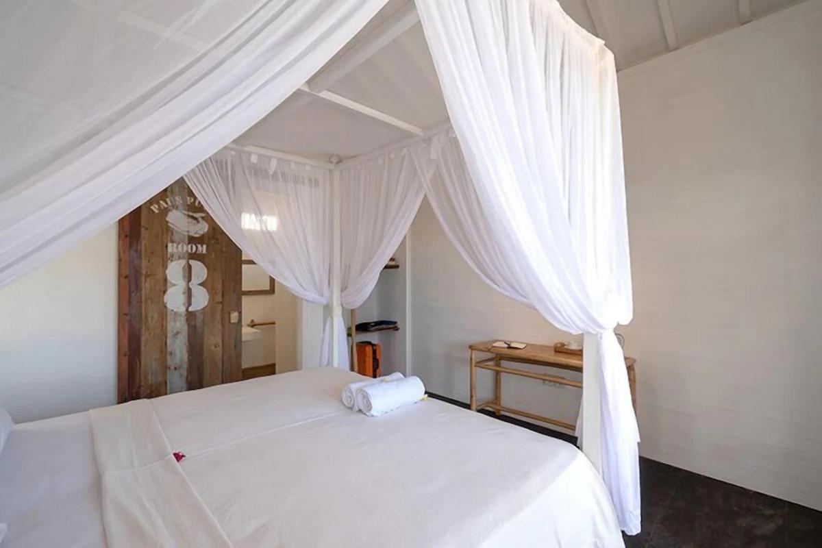 Paus Putih Hotel นูซาเลมโบงัน ภายนอก รูปภาพ